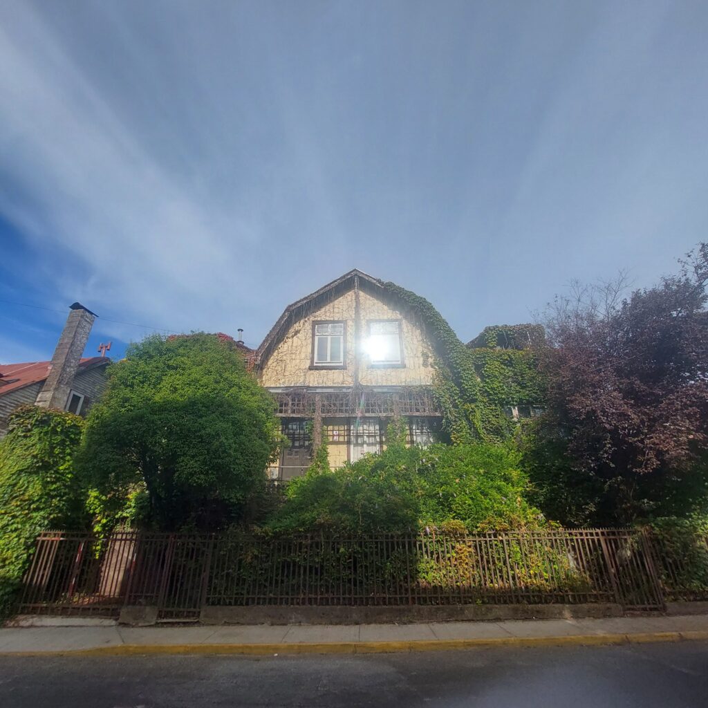 Valdivia: Cultura, História e Arquitetura no Coração Verde do Sul do Chile 20250226 175942