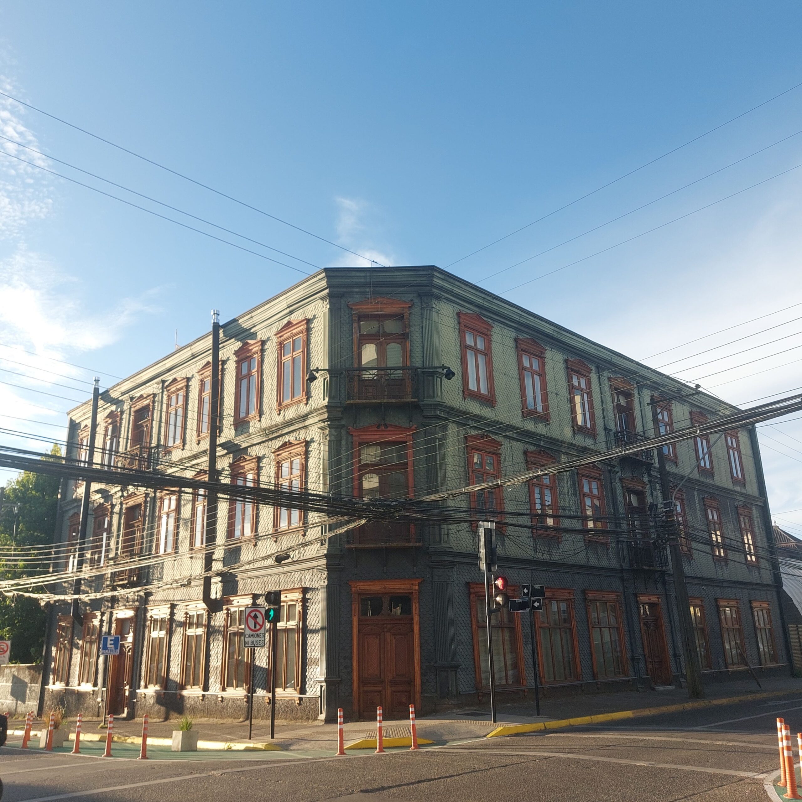 Valdivia: Cultura, História e Arquitetura no Coração Verde do Sul do Chile 20250226 194600