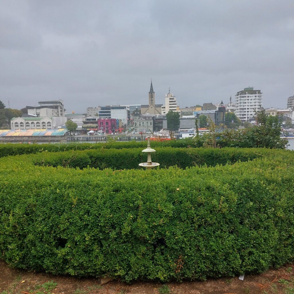 Valdivia: Cultura, História e Arquitetura no Coração Verde do Sul do Chile 20250304 145353