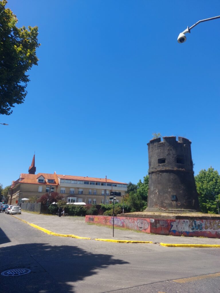 Valdivia: Cultura, História e Arquitetura no Coração Verde do Sul do Chile 20260119 130358